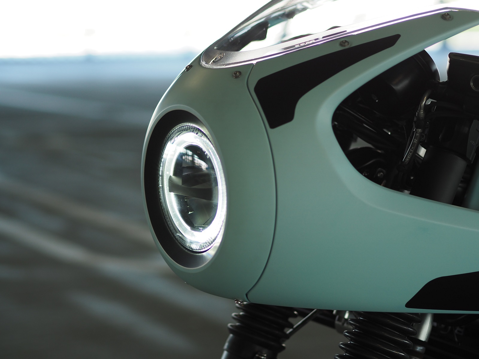 Small LED headlight with fairing R9T Racer