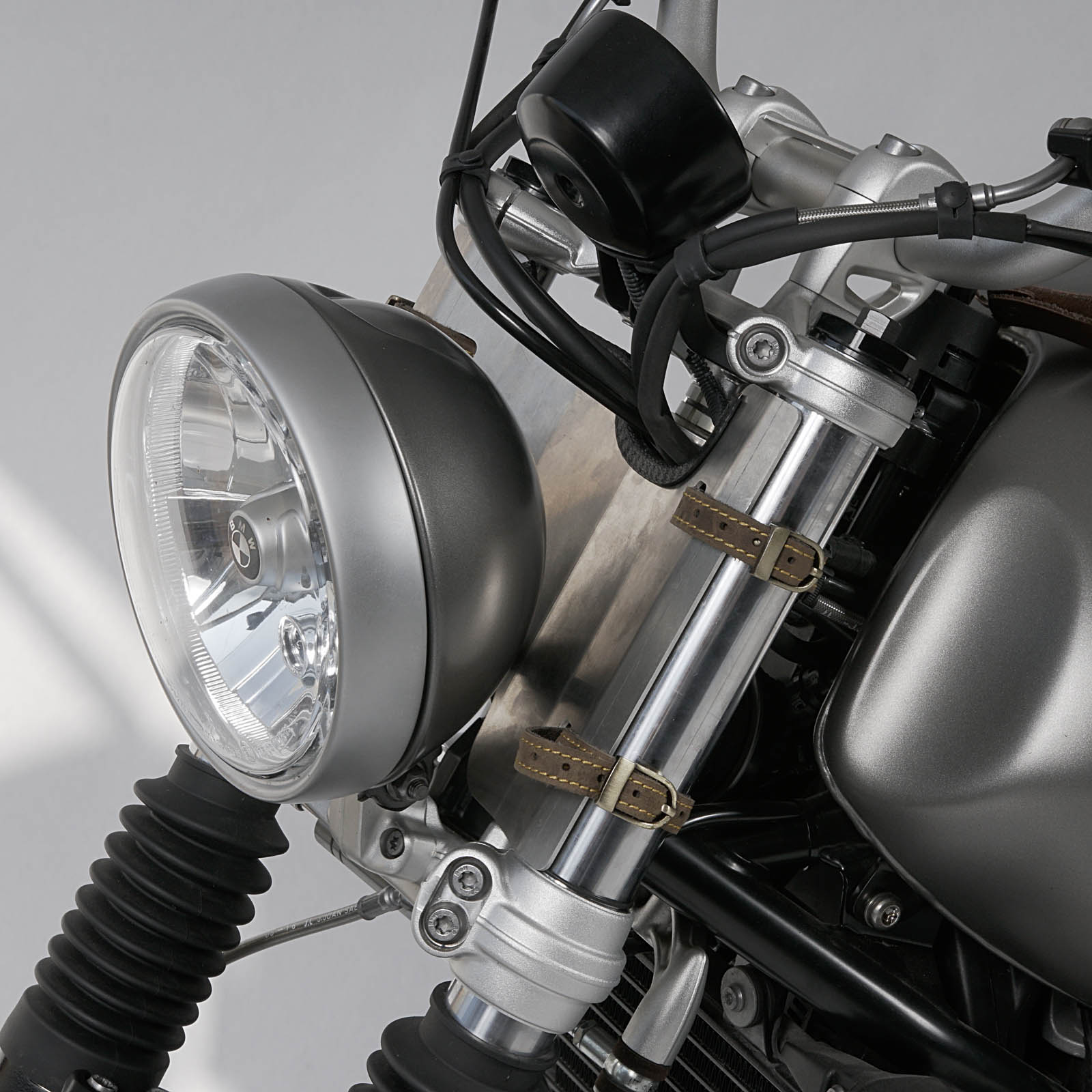 Scheinwerfer Blech Bates Style BMW R9T