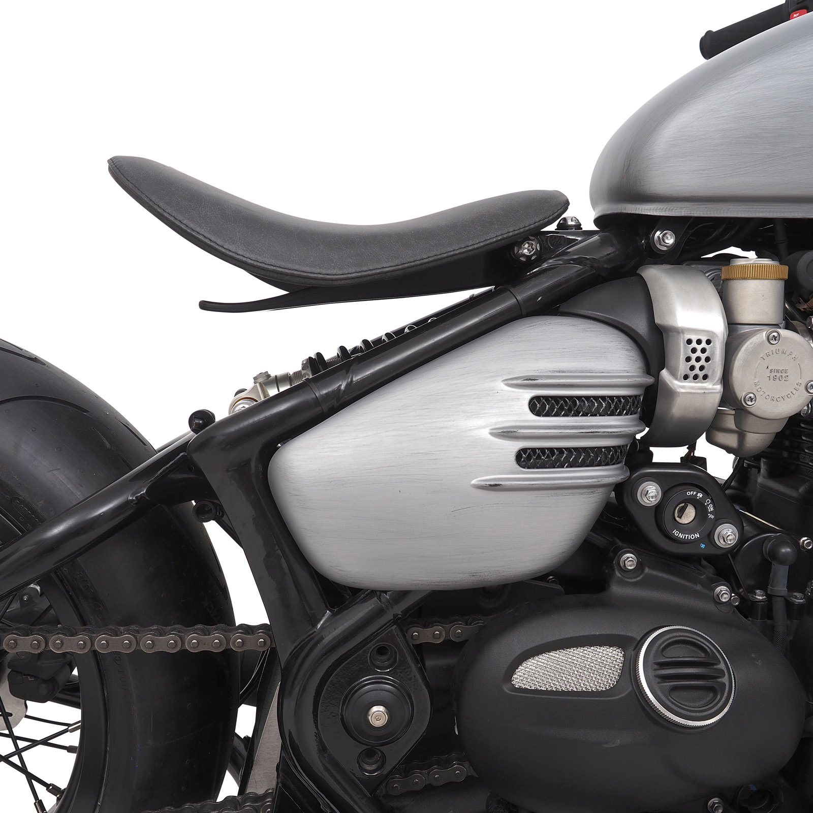 Tapas laterales rasgadas Bobber y Speedmaster