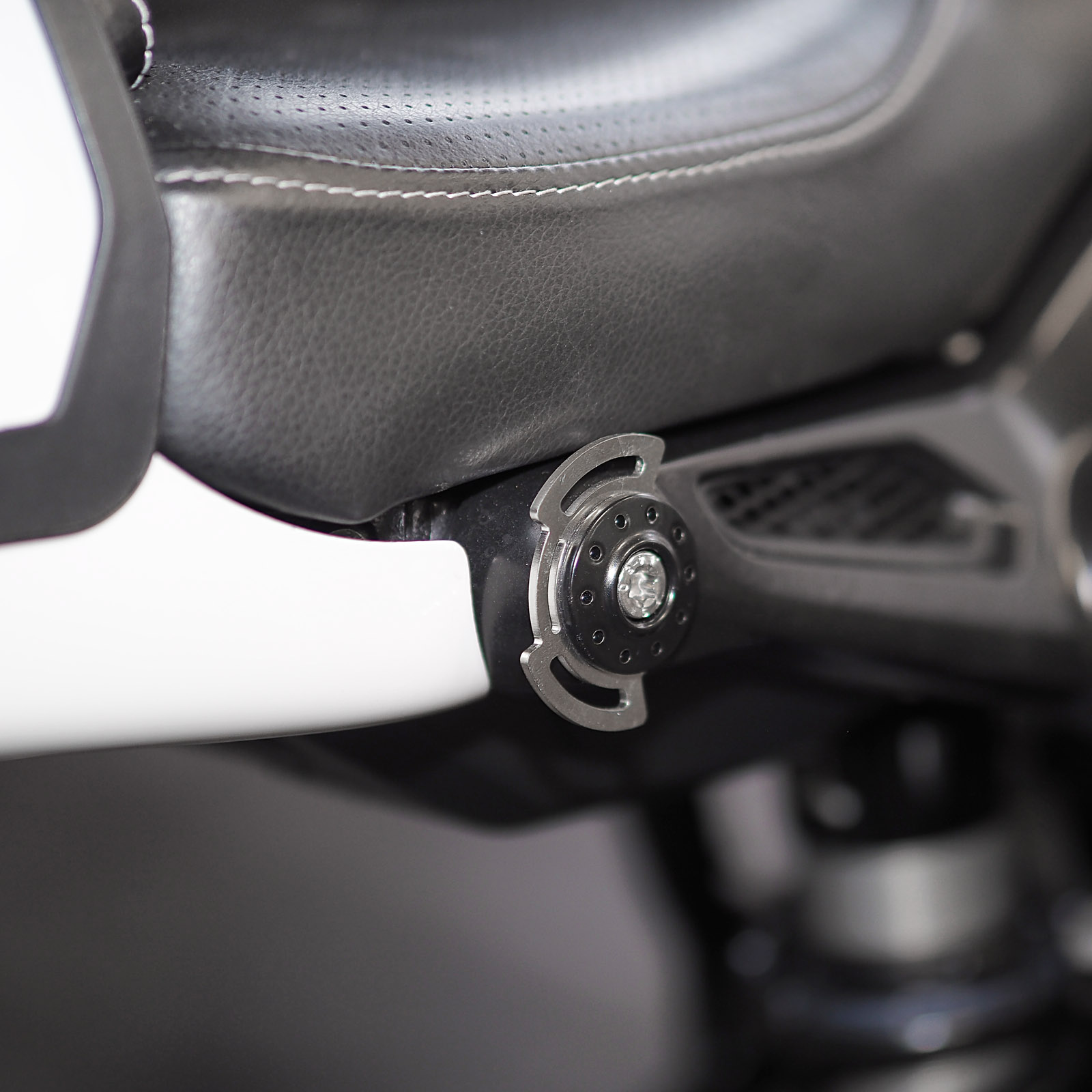 Lugguage holder BMW R9T