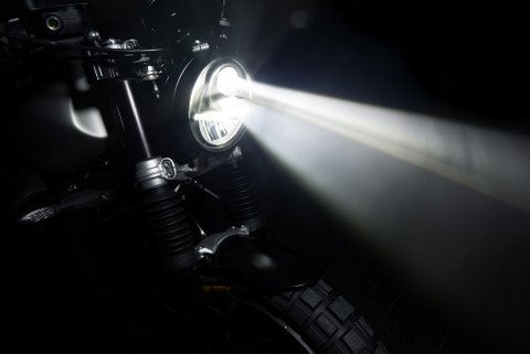 R9T Lightbomb LED headlight