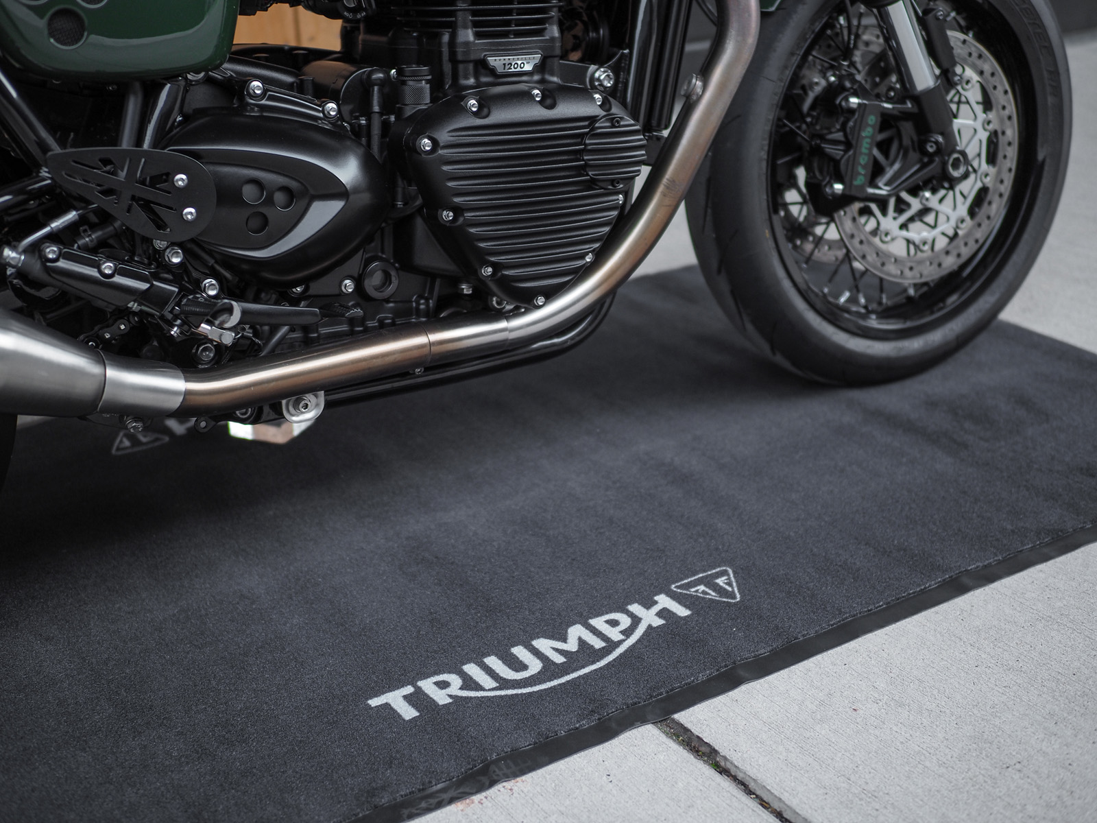 Triumph carpet