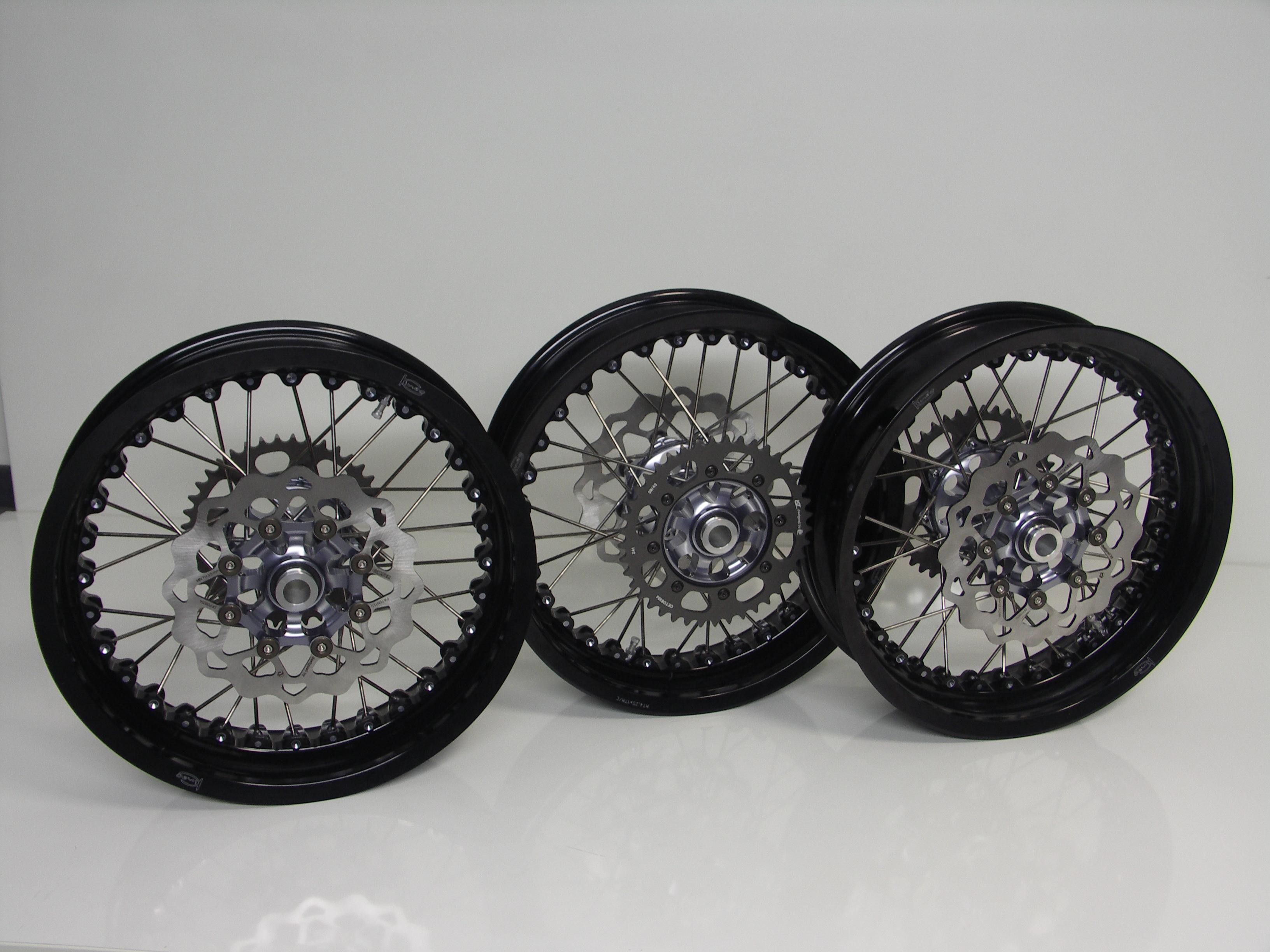 Kineo Wheels Triumph Bonneville T100 & T120