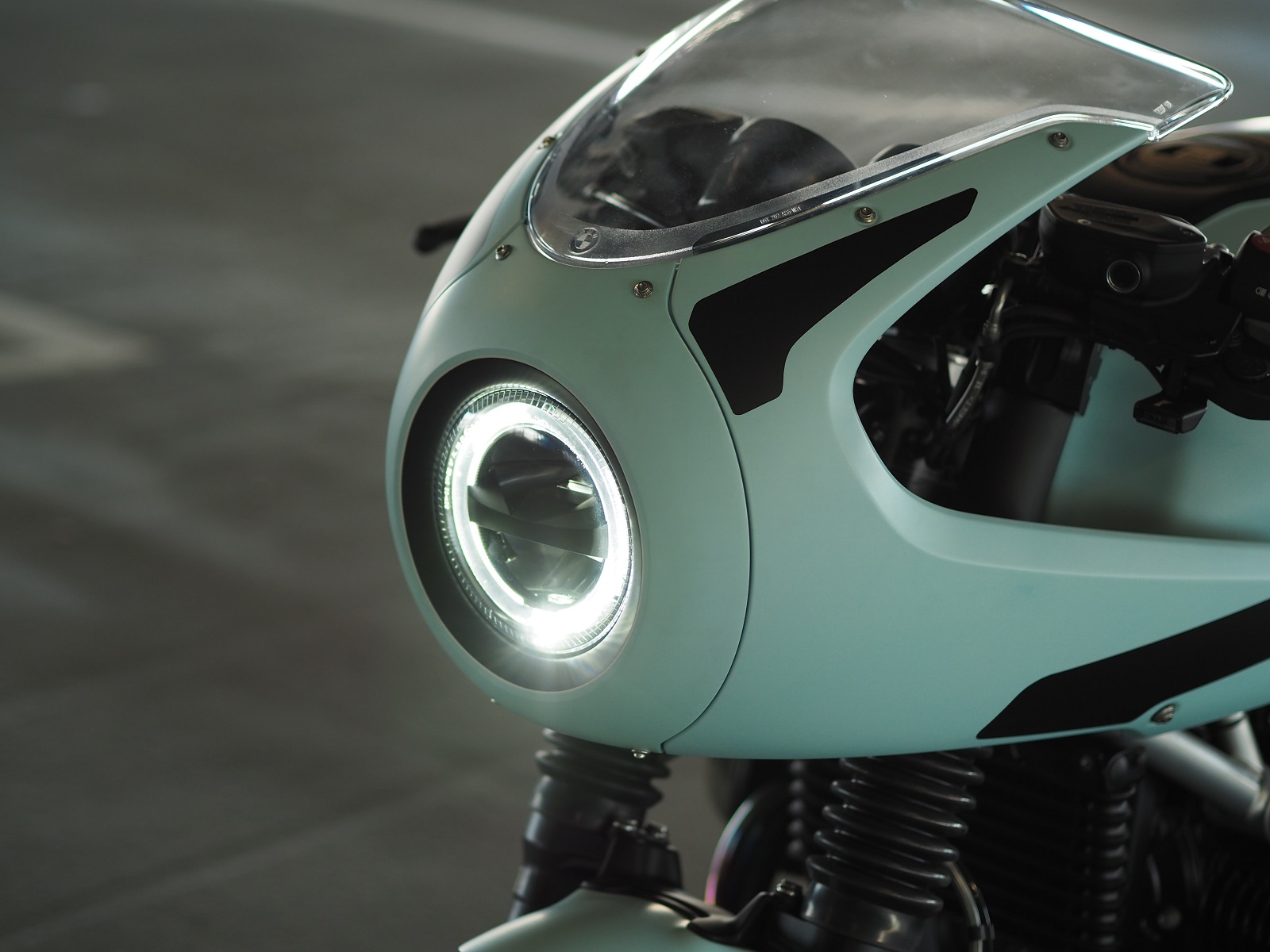 Small LED headlight with fairing R9T Racer